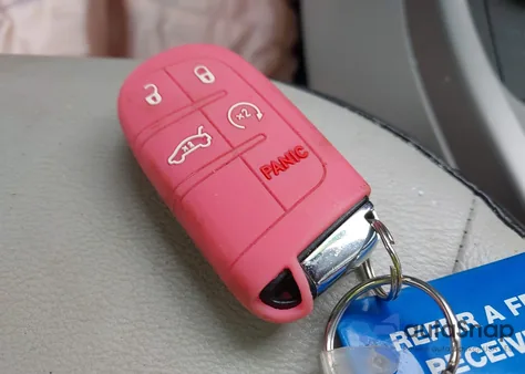 2018 Jeep Compass Latitude 4X4 из США, поврежденный, VIN 3C4NJDBB0JT400623